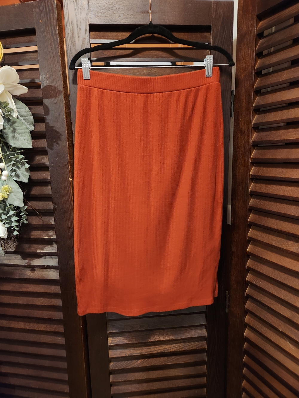 Old Navy Ribbed Pencil Skirt in Rust Orange